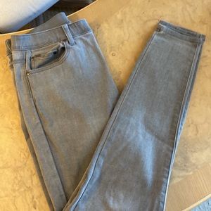 DONATED DG2 Diane Gilman women’s jeans. Size 10